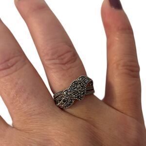 Floating Vintage heart ring in sterling silver sz 6